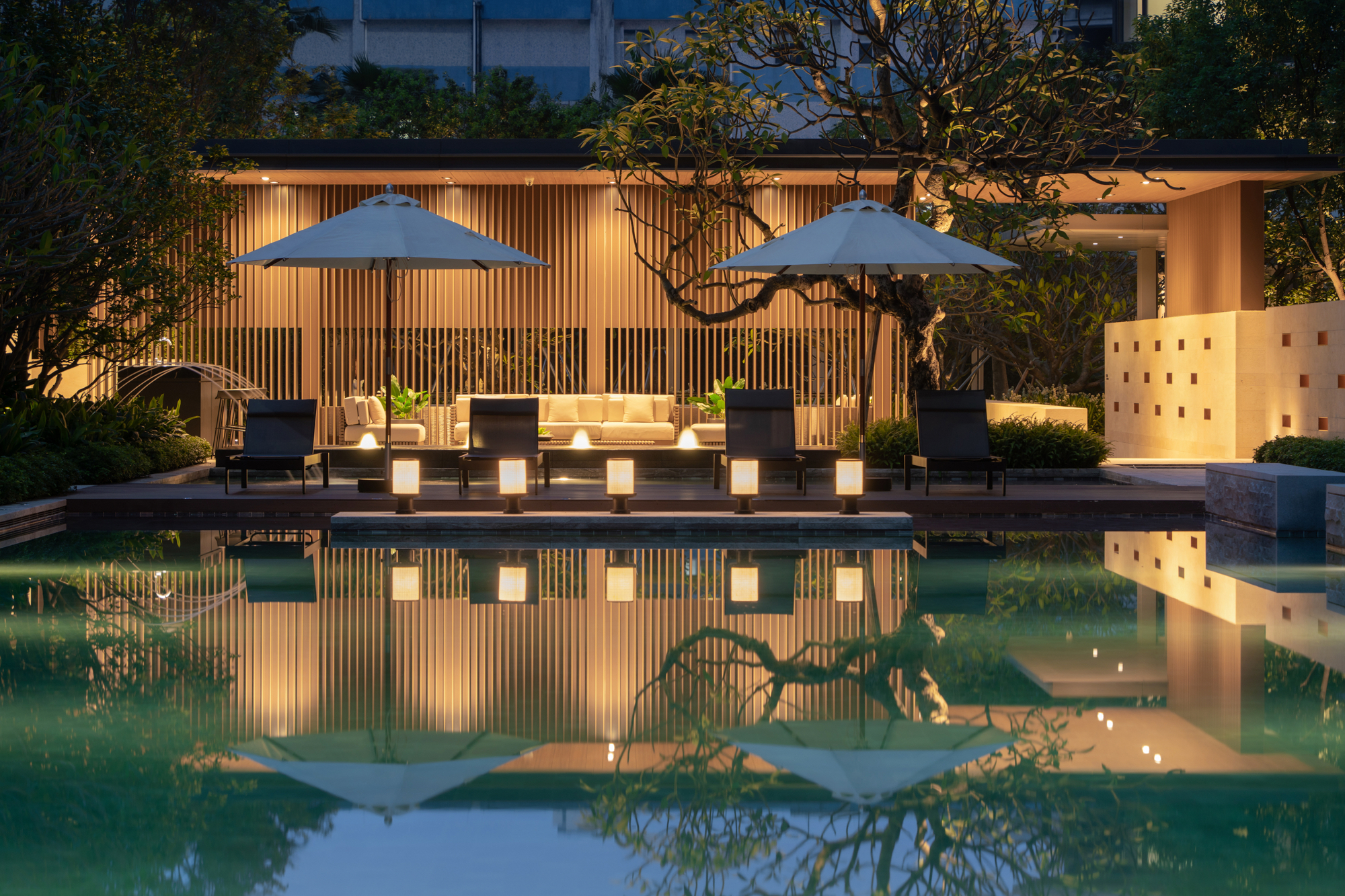 Sky Hill Mansion